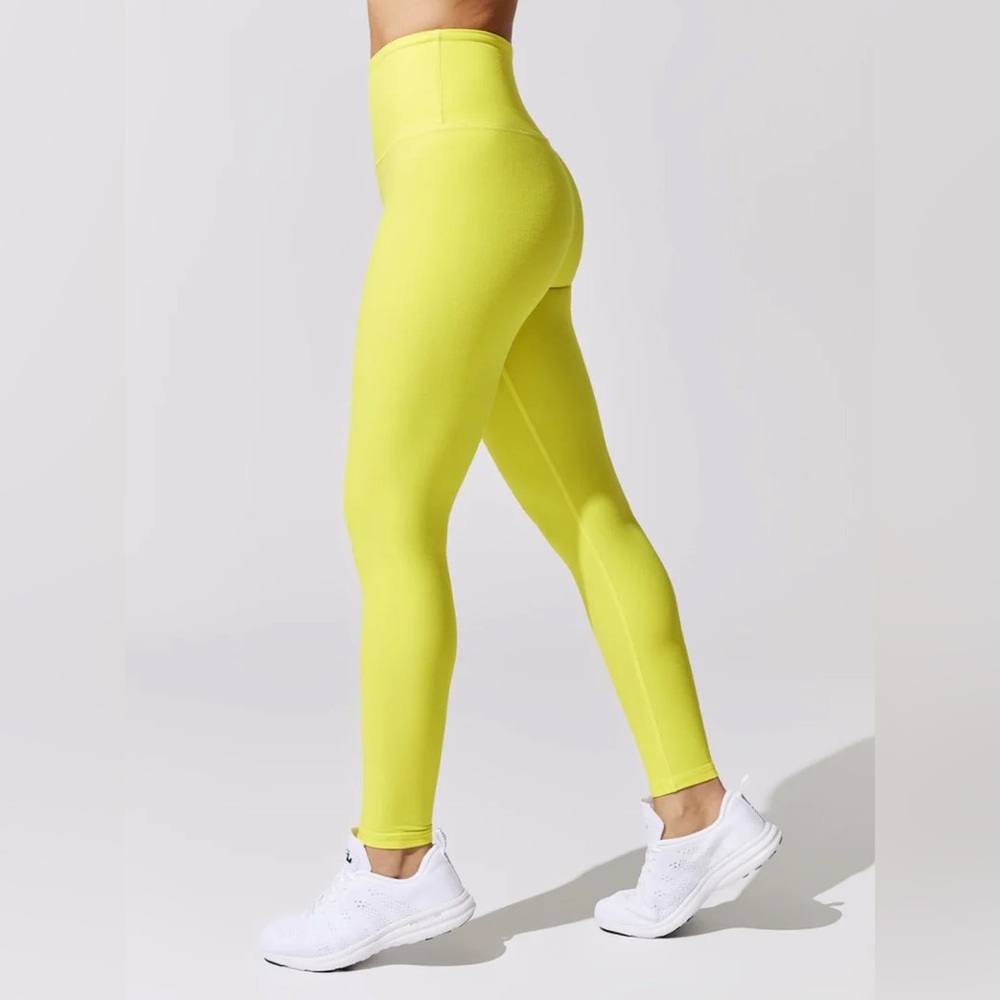 BEYOND YOGA Lemon Glow Leggings